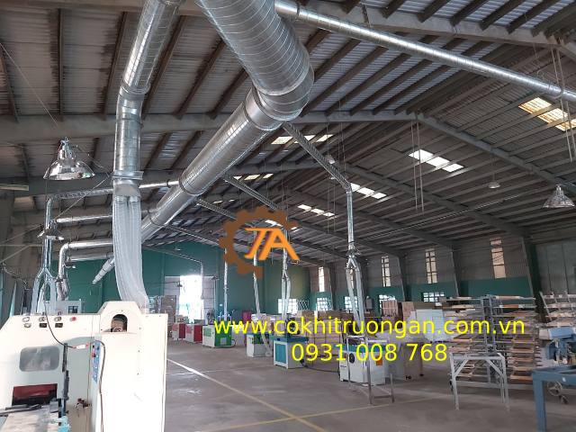 Thi công lắp đặt ống gió xưởng gỗ Thi công lắp đặt ống gió xưởng gỗ