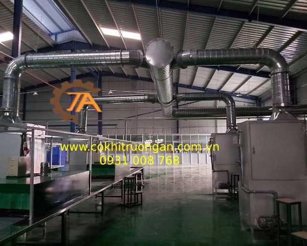 thi công ống gió hút mùi