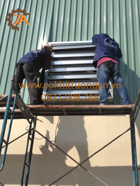 hệ thống thông gió làm mát nhà xưởng bằng quạt vuông