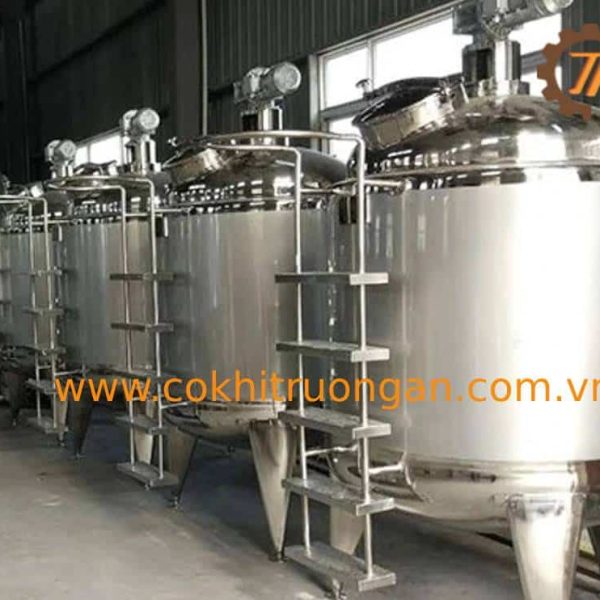 Bồn chứa nước mắm đóng vai trò quan trọng trong quá trình sản xuất