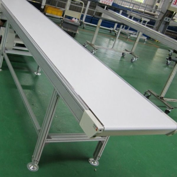 Băng tải nhựa PVC có nhiều ưu điểm nổi bật